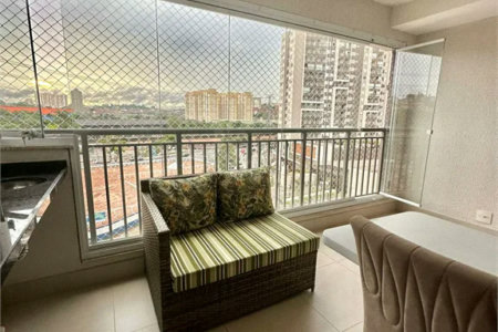 Apartamento à venda com 3 quartos, sendo 1 suíte,  em Vila Andrade, São Paulo, SP