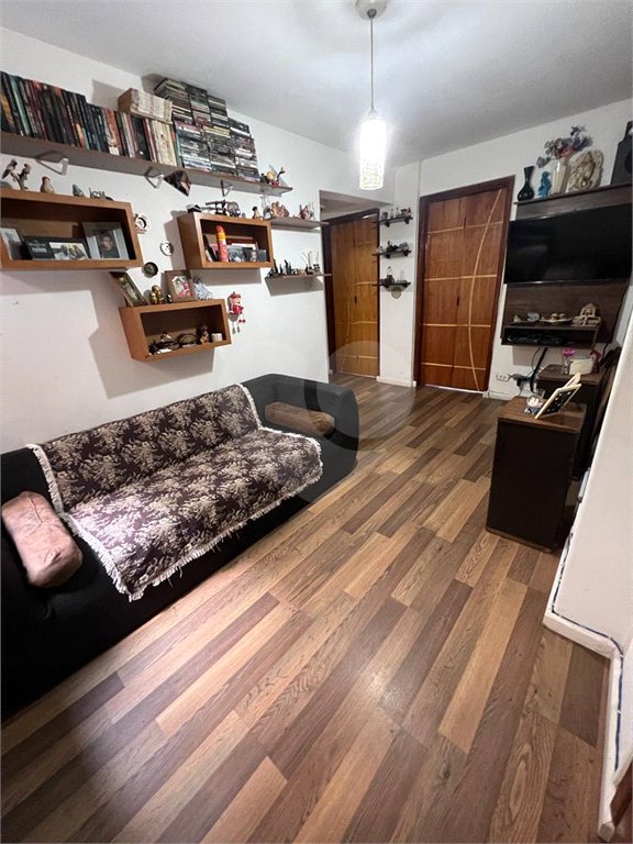 Apartamento à venda com 3 quartos em Vila Paulicéia, São Paulo, SP