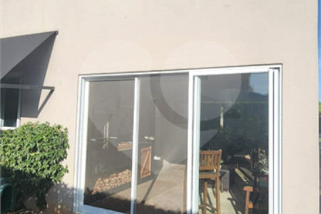 Casa à venda com 5 quartos, sendo 3 suítes, no condomínio Residencial Saint German, Araçoiaba da Serra - SP
