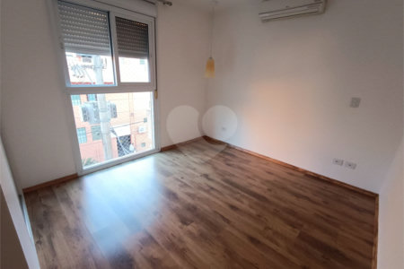 Apartamento à venda com 3 quartos, sendo 1 suíte, no Centro, São Roque, SP