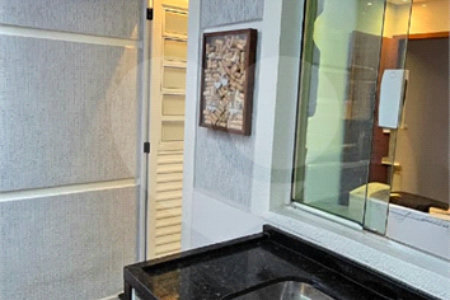 Casa à venda com 3 quartos, sendo 1 suíte, no condomínio Travessa Sílvio Lazzari,38, São Paulo - SP
