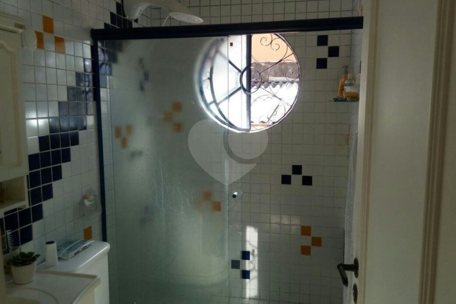 Sobrado à venda com 3 quartos, sendo 1 suíte, em Jardim São Paulo(zona Norte), São Paulo, SP