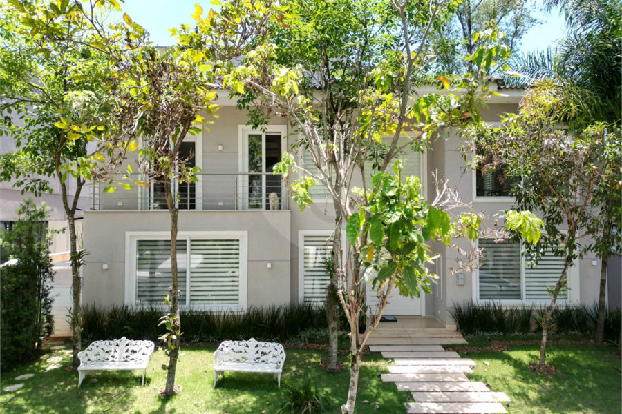 Casa à venda com 4 quartos, sendo 3 suítes, no condomínio Reserva Nova Cantareira, São Paulo - SP