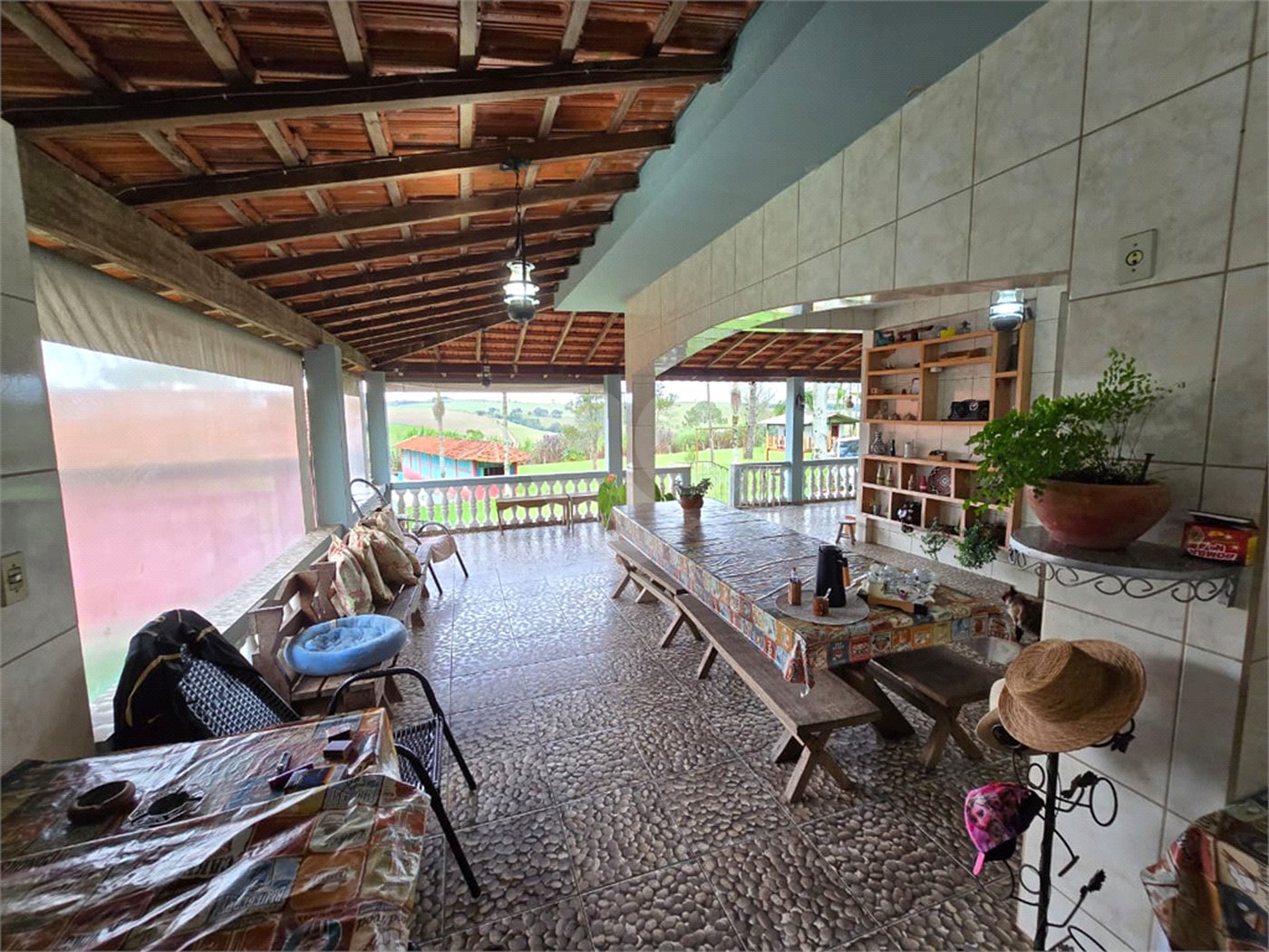 Sítio à venda com 6 quartos, sendo 5 suítes, em Área Rural de Itapetininga, Itapetininga, SP