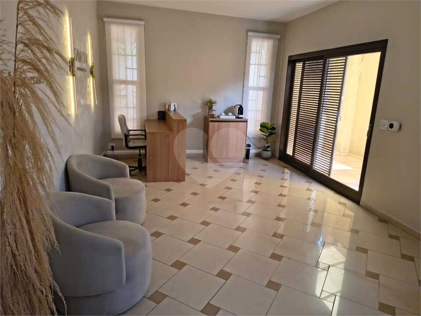 Sobrado à venda com 4 quartos, sendo 2 suítes, em Alto da Boa Vista, Ribeirão Preto, SP