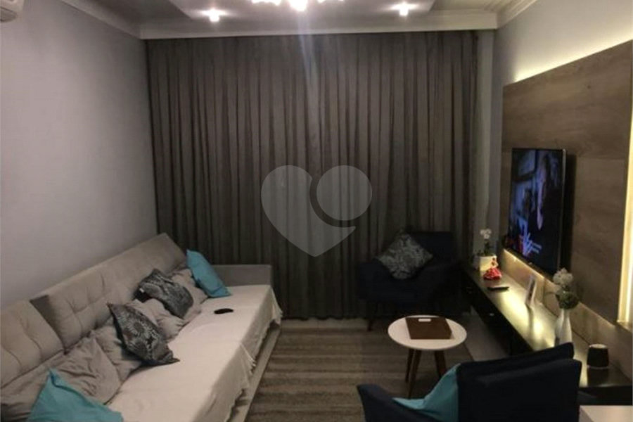 Sobrado à venda com 3 quartos, sendo 2 suítes, em Tremembé, São Paulo, SP