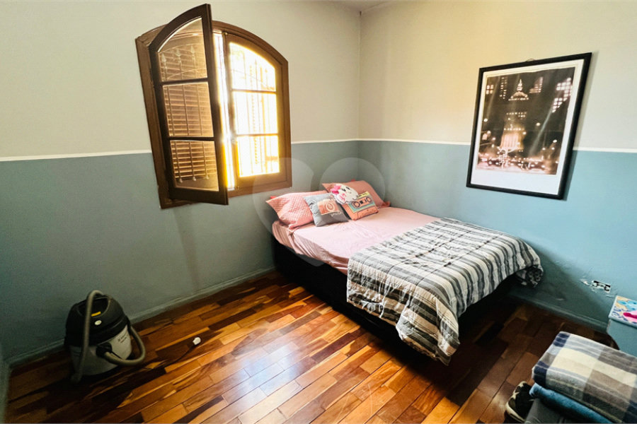 Sobrado à venda com 3 quartos em Santana, São Paulo, SP