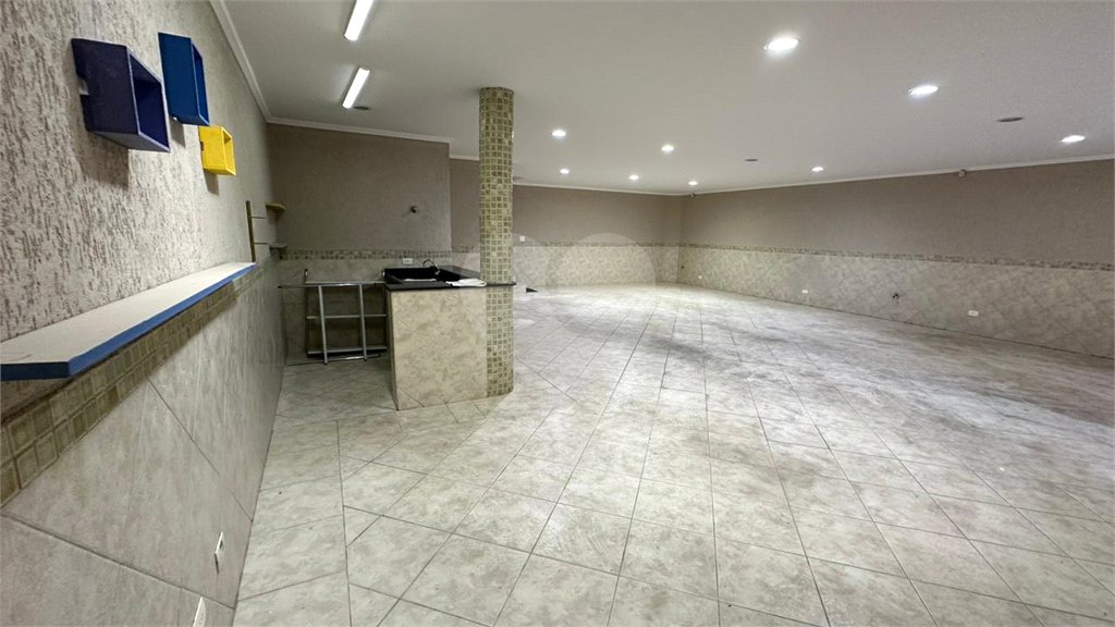 Casa à venda com 4 quartos, sendo 3 suítes, em Vila Galvão, Guarulhos, SP