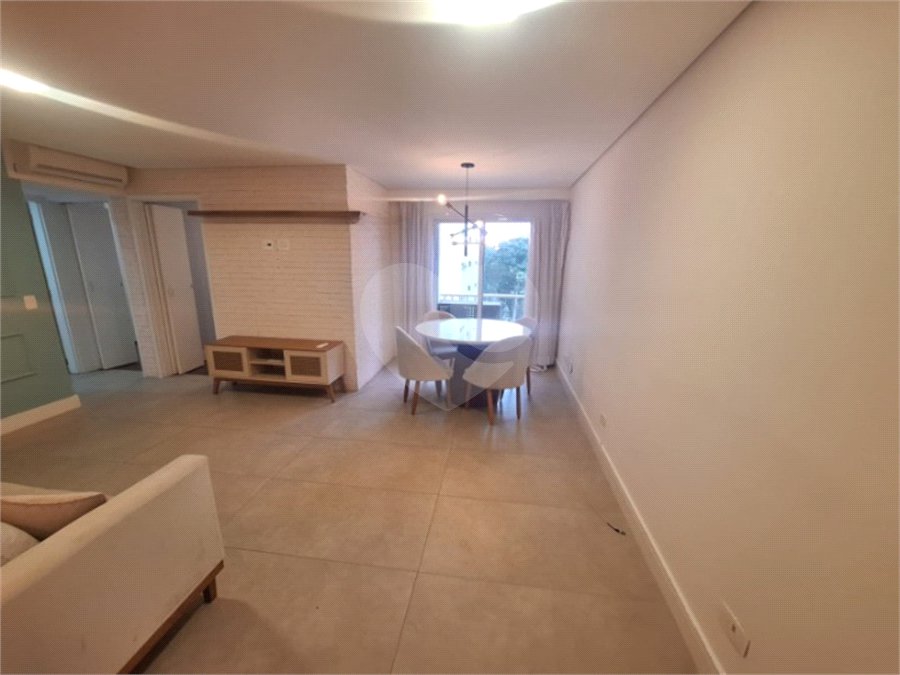 Apartamento à venda com 2 quartos em Vila Uberabinha, São Paulo, SP