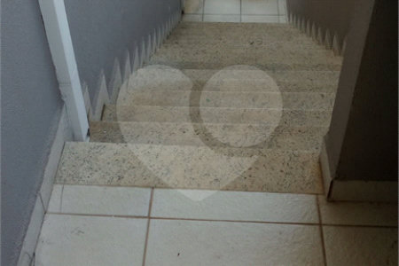 Casa à venda com 3 suítes no condomínio Picollo, Louveira - SP