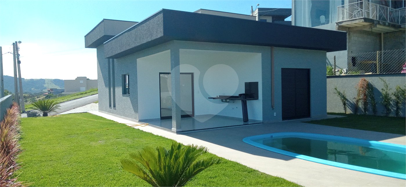 Casa Térrea à venda com 2 quartos, sendo 1 suíte,  no Centro, Bom Jesus dos Perdões, SP