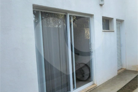 Casa à venda com 5 quartos, sendo 3 suítes, no condomínio Residencial Saint German, Araçoiaba da Serra - SP