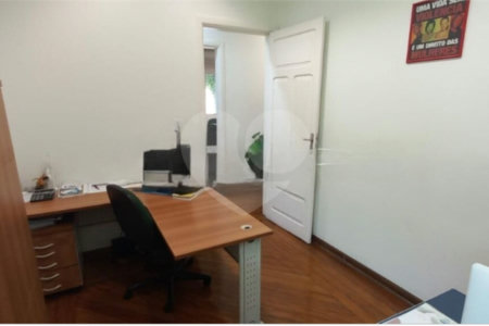 Casa Térrea à venda com 1 quarto em Lapa, São Paulo, SP