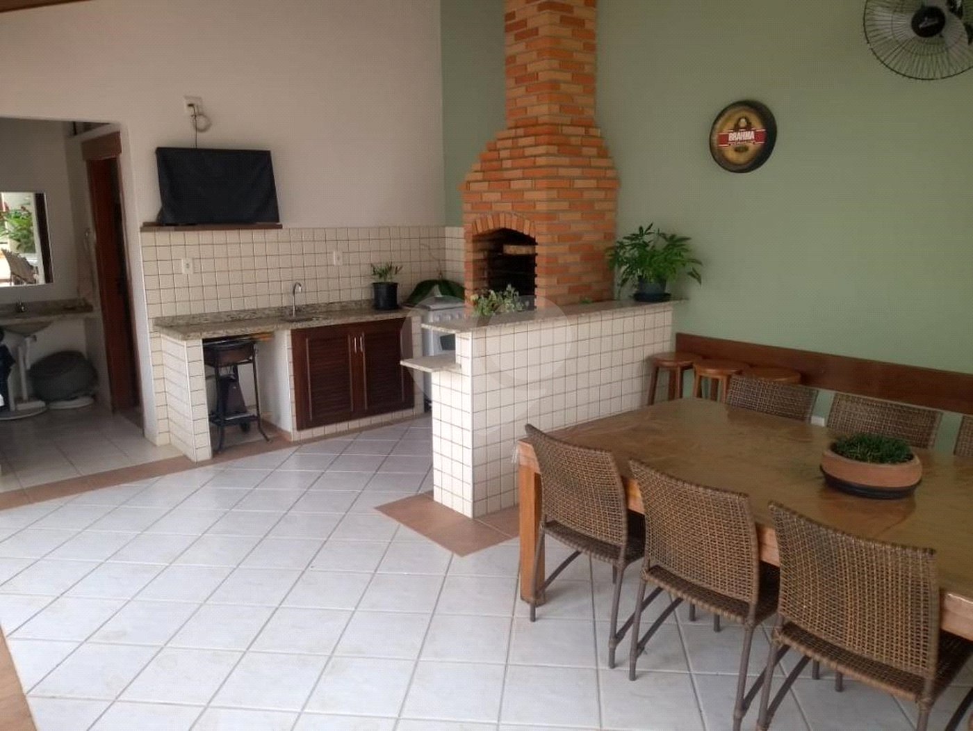 Sobrado à venda com 4 quartos, sendo 2 suítes,  em Jardim Eltonville, Sorocaba, SP