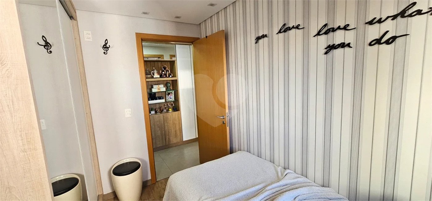 Apartamento com 3 quartos, sendo 2 suítes no bairro São Dimas em Piracicaba