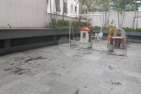 Apartamento à venda com 3 quartos, sendo 1 suíte, em Vila Olímpia, São Paulo, SP