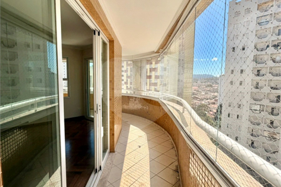 Apartamento à venda com 3 suítes em Santana, São Paulo, SP
