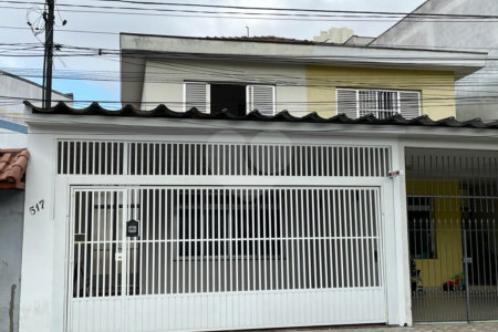 Sobrado à venda com 4 quartos, sendo 1 suíte, em Jardim Japão, São Paulo, SP