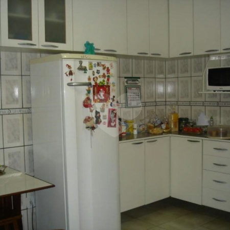 Casa à venda com 4 quartos, sendo 3 suítes,  em Jardim Bonfiglioli, São Paulo, SP