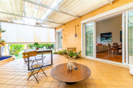 Casa à venda com 5 quartos, sendo 4 suítes, no condomínio Residencial Tivoli Park, Sorocaba - SP