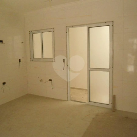 Casa à venda com 2 suítes no condomínio Ilha da Madeira, São Paulo - SP
