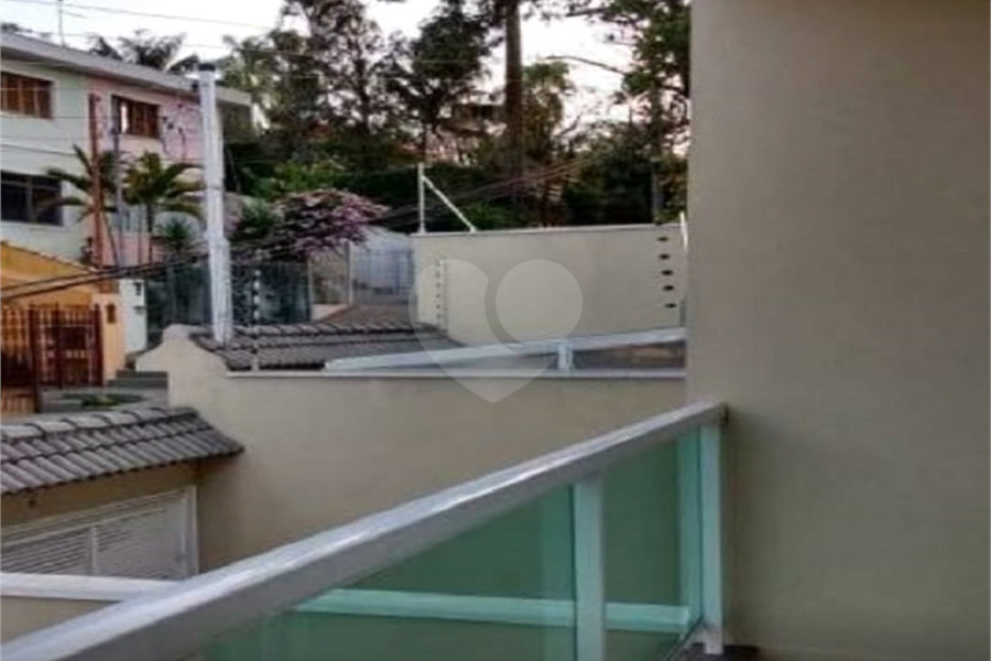 Sobrado à venda com 3 suítes em Vila Irmãos Arnoni, São Paulo, SP