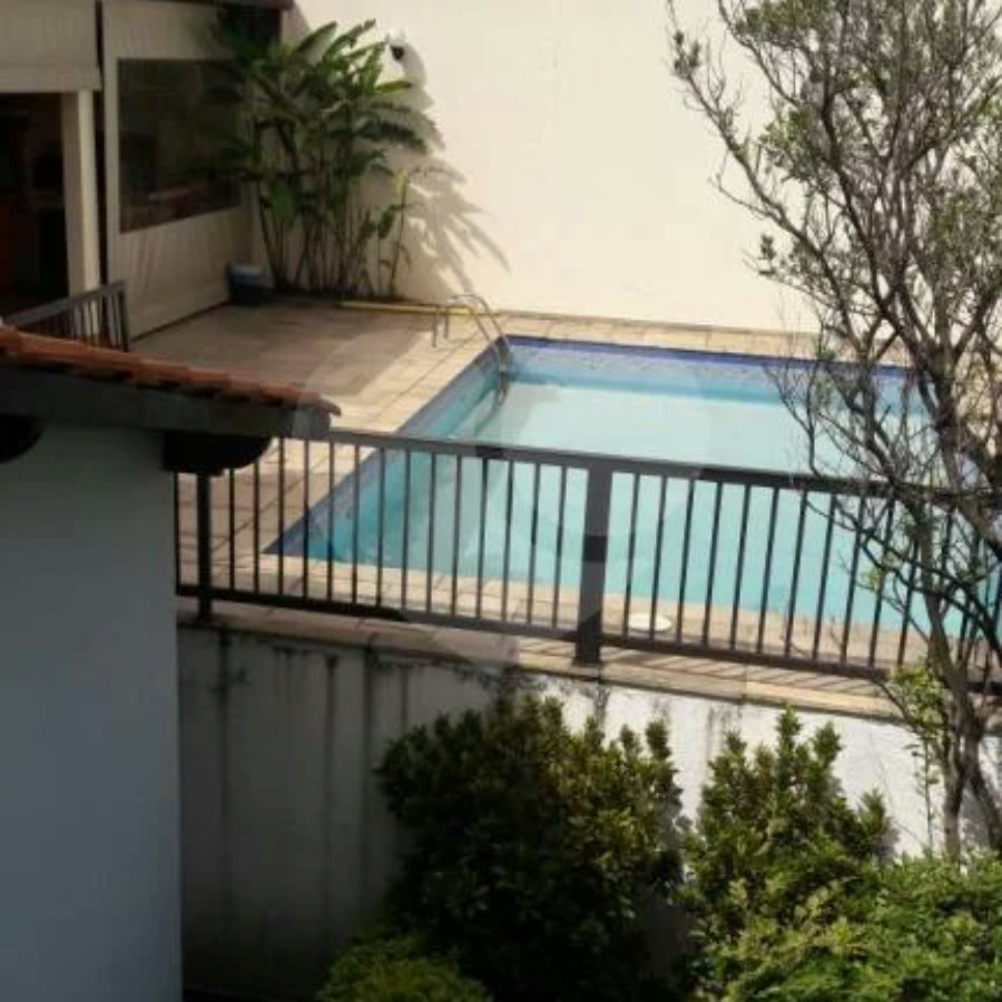 Sobrado à venda com 3 quartos, sendo 1 suíte, em Santa Teresinha, São Paulo, SP
