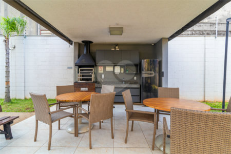 Apartamento à venda com 2 quartos em Santo Amaro, São Paulo, SP