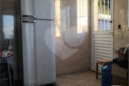 Chácara à venda com 3 quartos, sendo 1 suíte,  em Botujuru, Mogi das Cruzes, SP