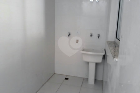 Sobrado à venda com 3 quartos, sendo 1 suíte, em Jardim do Colégio (zona Norte), São Paulo, SP