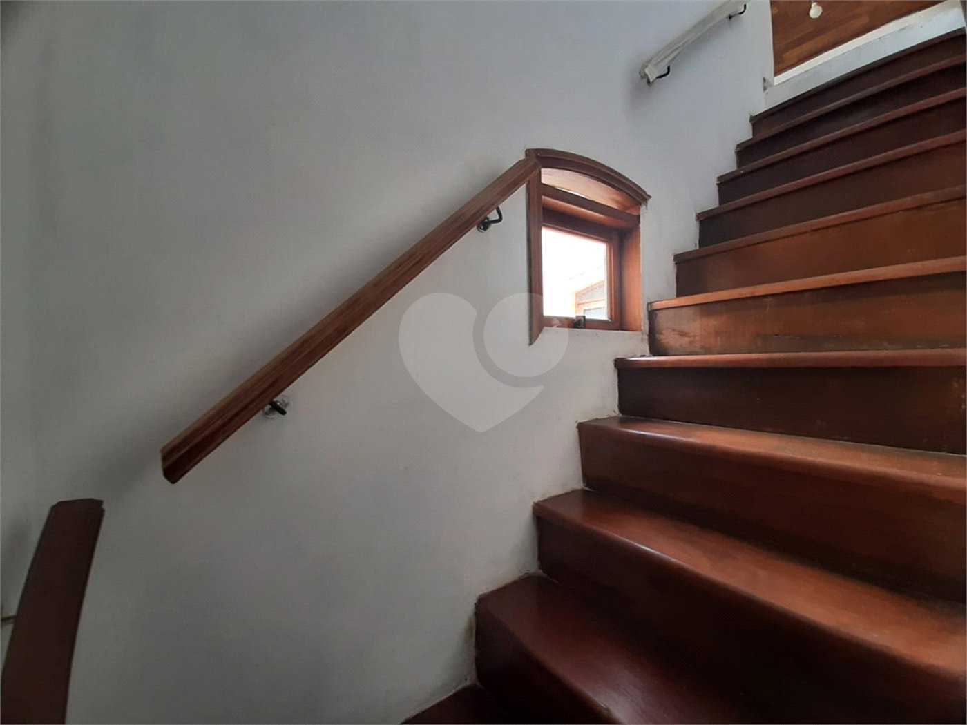 Casa à venda com 3 quartos, sendo 1 suíte, no condomínio Cantareira Park, São Paulo - SP