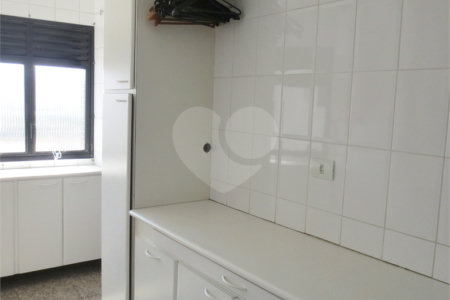 Excelente Apto Reformado na V.Mariana - 4 Quartos/1 Suíte/3 Vagas