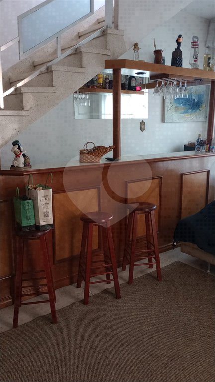 Casa à venda com 3 quartos, sendo 1 suíte,  em Parque Maria Domitila, São Paulo, SP