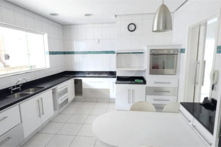 Casa à venda com 4 suítes no condomínio Aldeia da Mata, Votorantim - SP