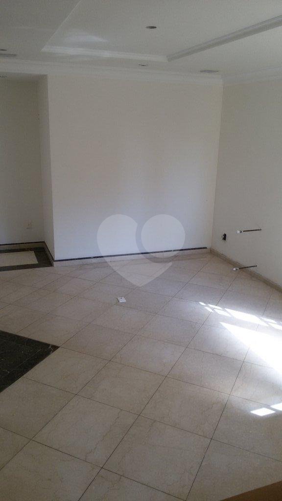 Casa à venda ou para alugar com 4 suítes no condomínio Chácara Francesa, São Paulo - SP