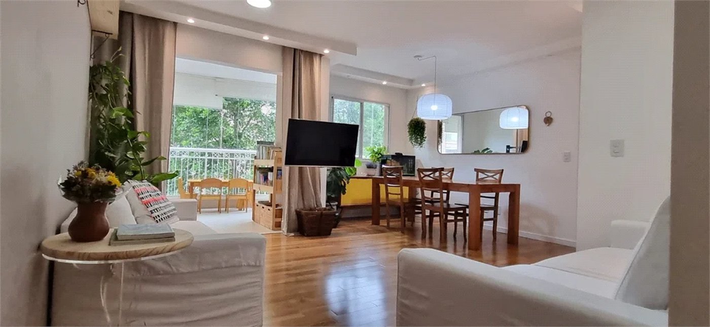 Apartamento à venda com 3 quartos, sendo 2 suítes,  em Jardim Arpoador, São Paulo, SP