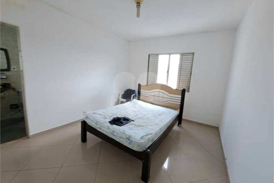 Sobrado à venda com 2 quartos, sendo 1 suíte, em Vila Nova Mazzei, São Paulo, SP