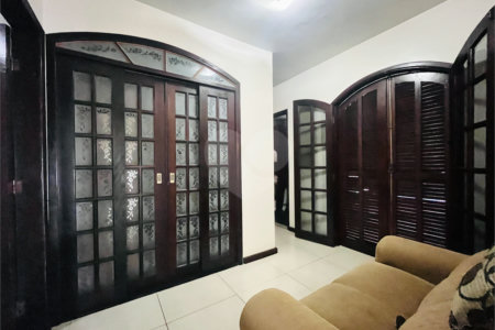 Casa à venda com 4 quartos, sendo 1 suíte, em Campo Grande, Rio de Janeiro, RJ