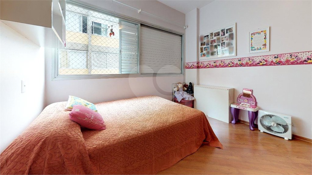 Apartamento à venda com 4 quartos, sendo 2 suítes, em Pinheiros, São Paulo, SP