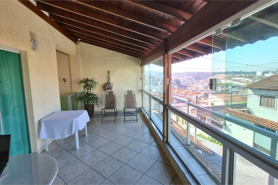 Sobrado à venda com 4 quartos, sendo 1 suíte, em Tremembé, São Paulo, SP