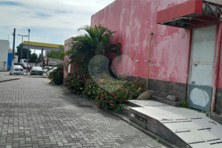 Terreno à venda ou para alugar em Bangu, Rio de Janeiro, RJ