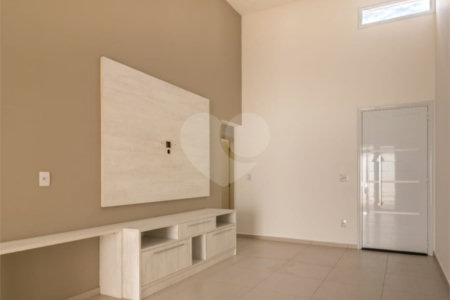 Casa à venda com 3 quartos, sendo 1 suíte, no condomínio Golden Park Residence II, Sorocaba - SP