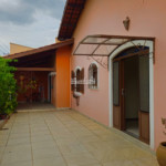 Casa Térrea com Vista para a Pedra Grande, em Nova Gardênia, Atibaia - SP