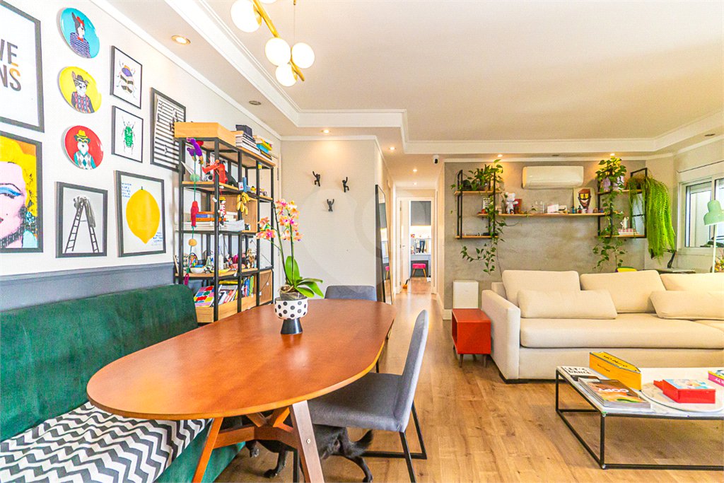 Apartamento à venda com 2 quartos, sendo 1 suíte, em Santo Amaro, São Paulo, SP