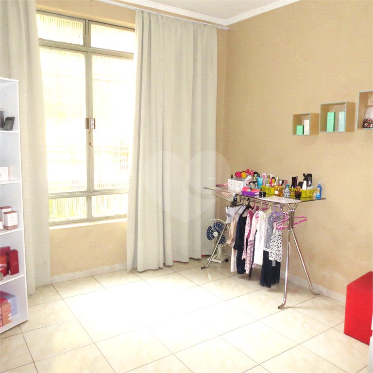 Sobrado à venda com 4 quartos, sendo 1 suíte, em Cambuci, São Paulo, SP