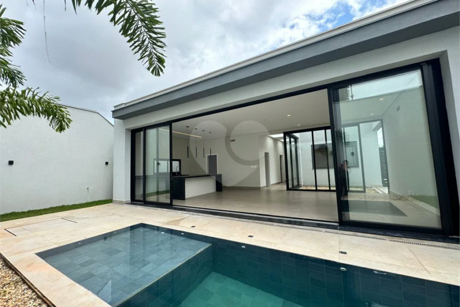 Casa recém construída com 3 suítes, no Damha 2 de Piracicaba.