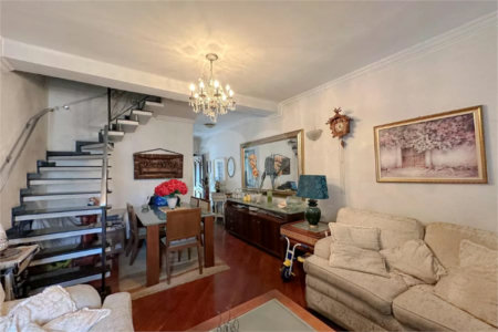 Casa à Venda | 112 m² | 3 dormitórios | 1 vaga no Bom Retiro!
