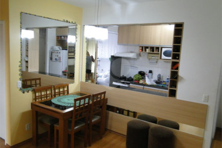 Apartamento à venda com 3 quartos, sendo 1 suíte,  em Vila Vermelha, São Paulo, SP