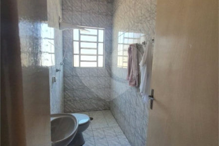 Casa à venda com 3 quartos em Jardim Santo Antônio, Valinhos, SP