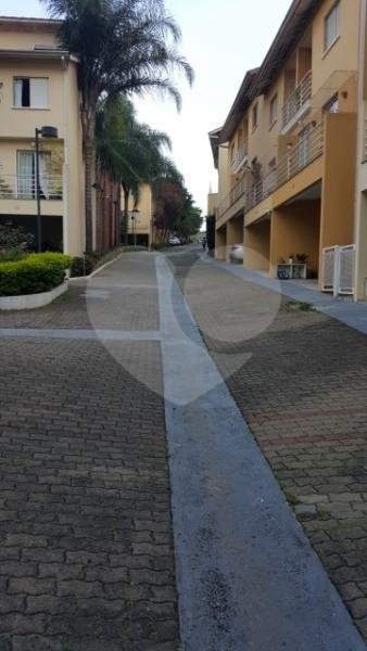 Casa em condomínio à venda com 3 quartos, sendo 1 suíte,  em Vila São Silvestre, São Paulo, SP